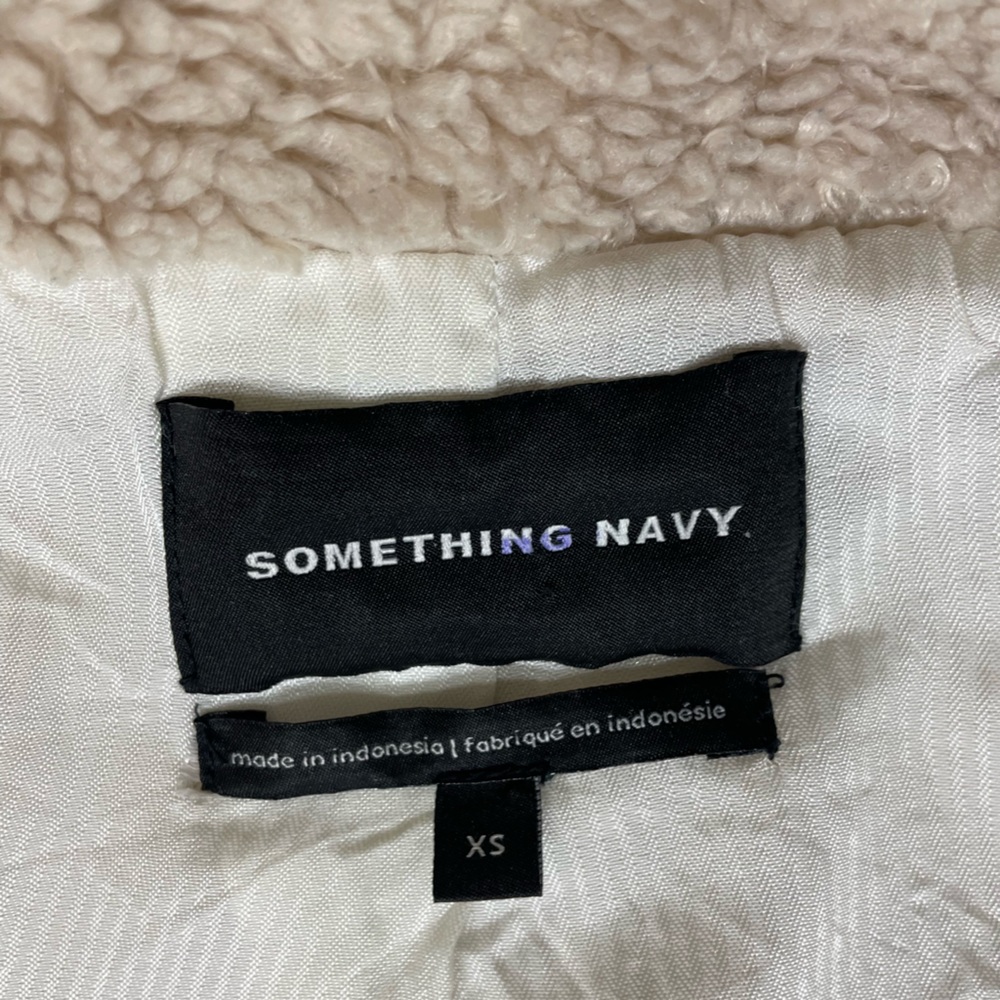 Something Navy Teddy Jacket - Picture 9 of 10
